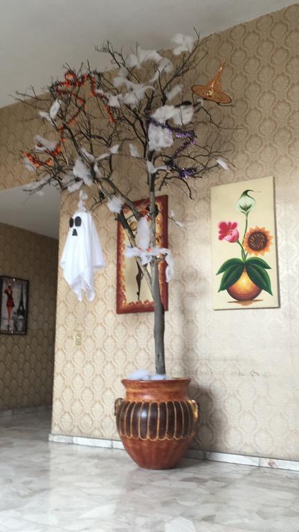 Hostal Majak Chapultepec Guadalajara Exterior foto