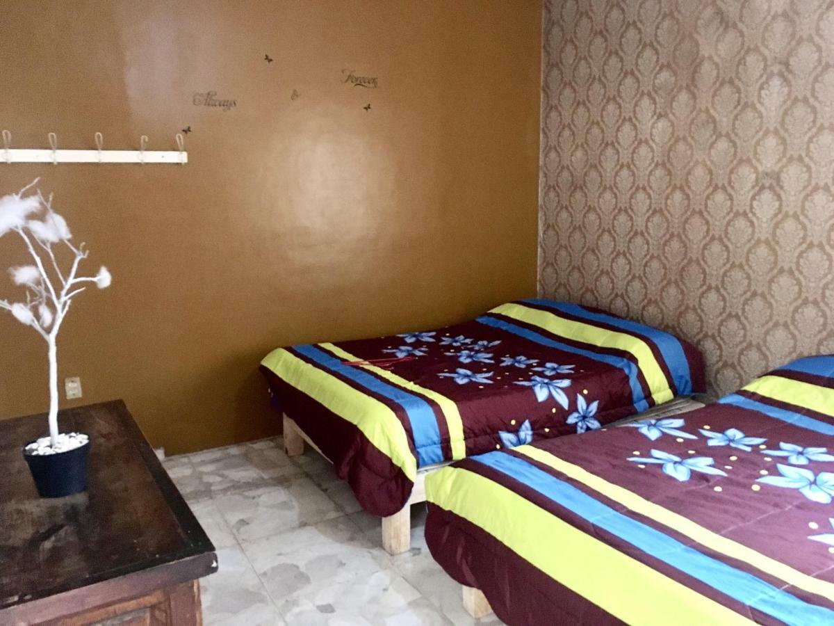 Hostal Majak Chapultepec Guadalajara Exterior foto